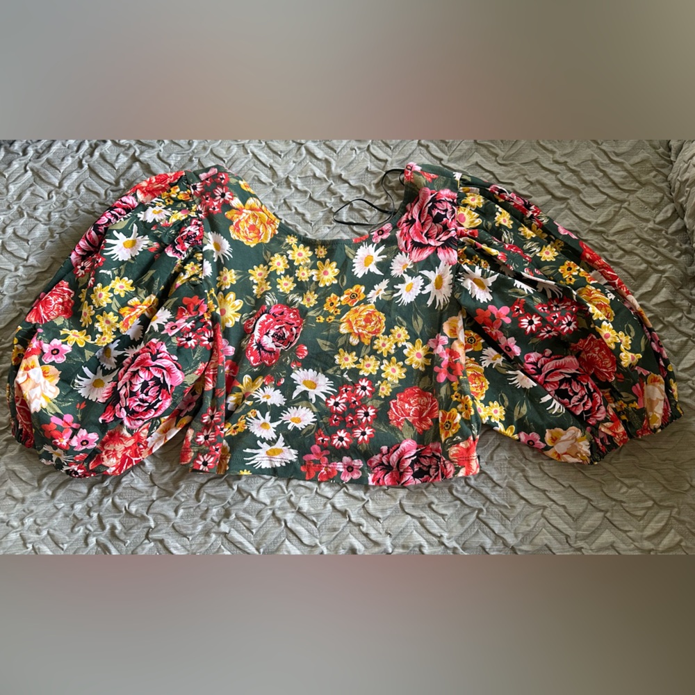 Zara Dark Green Floral Off-Shoulder Puff Sleeve Top